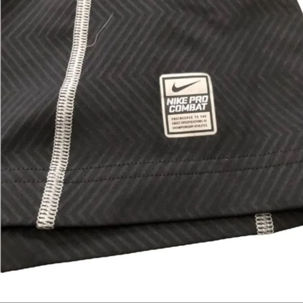 Nike Pro Combat Dri-Fit‎ Hyperwarm Lite quarter zip Large